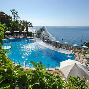 Baia Taormina & Форца-д'Агро